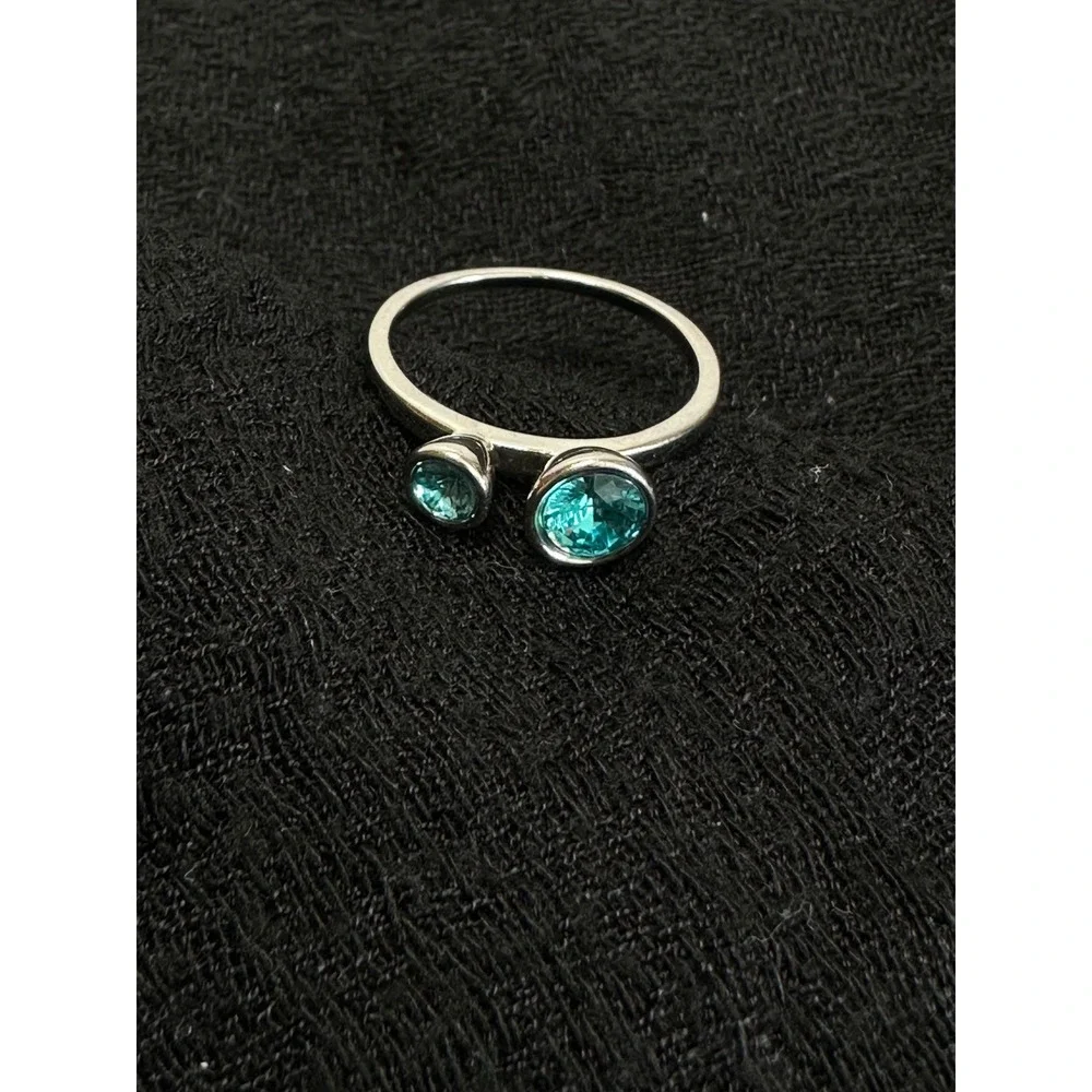 NVC Bypass Ring Women Size 8.5 Teal Blue Crystal Silver Tone Modern